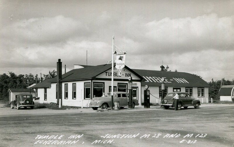 Tumble Inn (Tumble-Inn) - Vintage Postcard